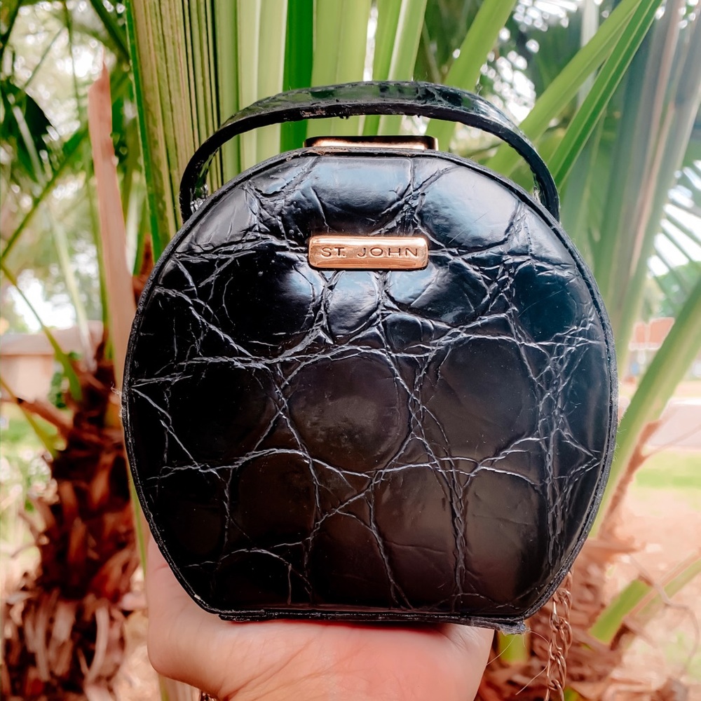 🖤St. John Vintage Purse